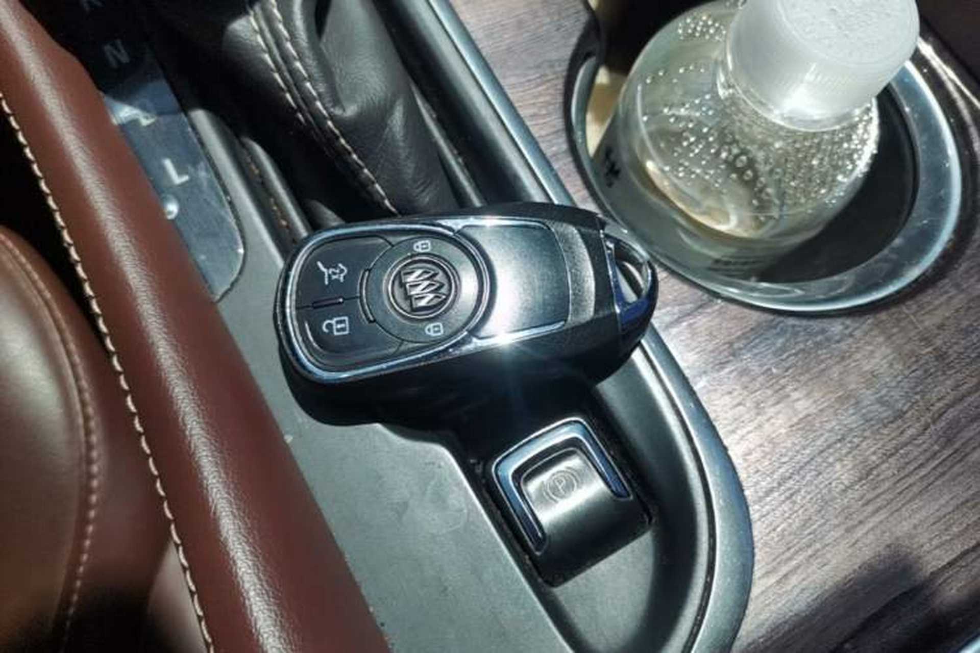 Used Buick Envision 2016 28T Four-Wheel Drive Elite Version Vehicle Key