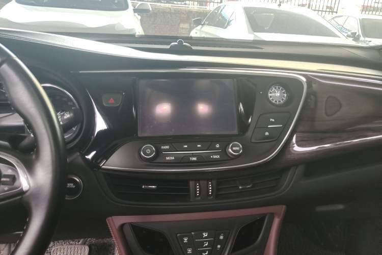 Used Buick Envision 2016 28T Four-Wheel Drive Elite Version Audio And AC Panel
