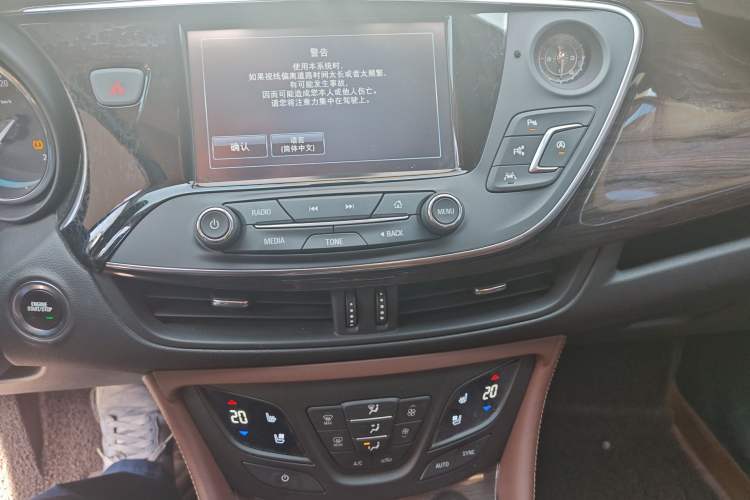 Used Buick Envision 2016 28T Four-Wheel Drive Luxury Model Audio And AC Panel
