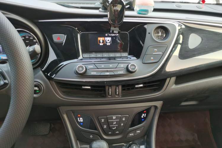 Used Buick Envision 2016 20T Two-Wheel Drive Leading Version Audio And AC Panel
