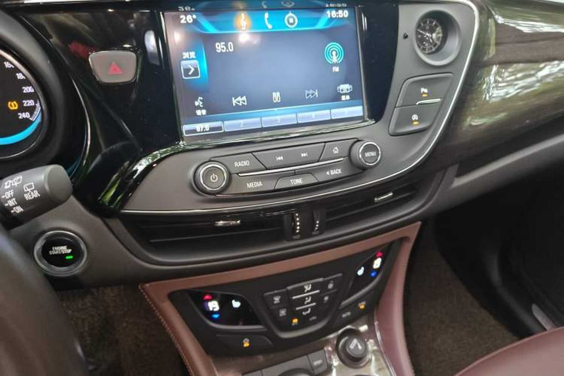 Used Buick Envision 2016 28T Four-Wheel Drive Elite Version Audio And AC Panel