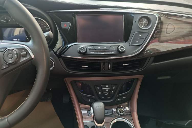 Used Buick Envision 2016 20T Two-Wheel-Drive Elite Model Audio And AC Panel