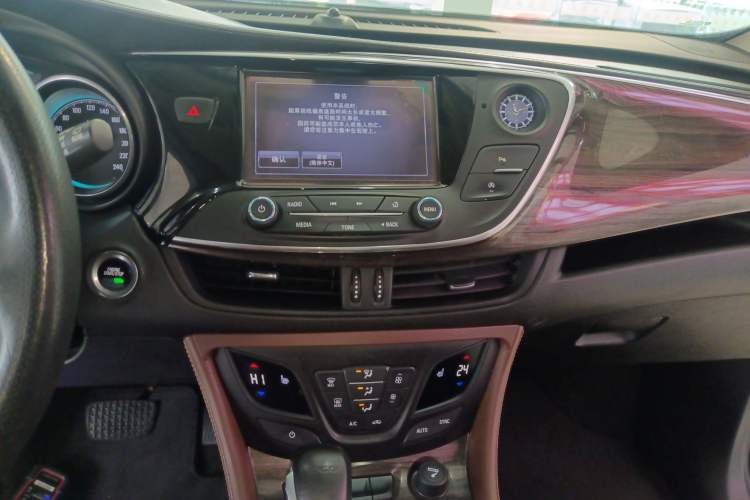 Used Buick Envision 2016 20T Two-Wheel-Drive Elite Model Audio And AC Panel