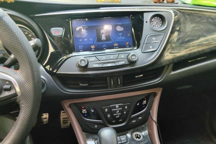 Used Buick Envision 2016 28T Four-Wheel Drive Elite Version Audio And AC Panel