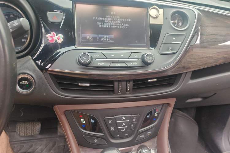 Used Buick Envision 2016 20T Two-Wheel-Drive Elite Model Audio And AC Panel