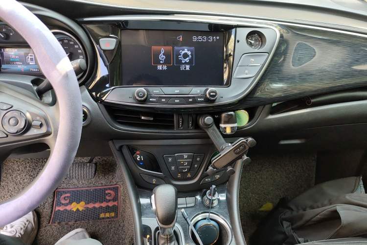 Used Buick Envision 2016 20T Two-Wheel Drive Leading Version Audio And AC Panel