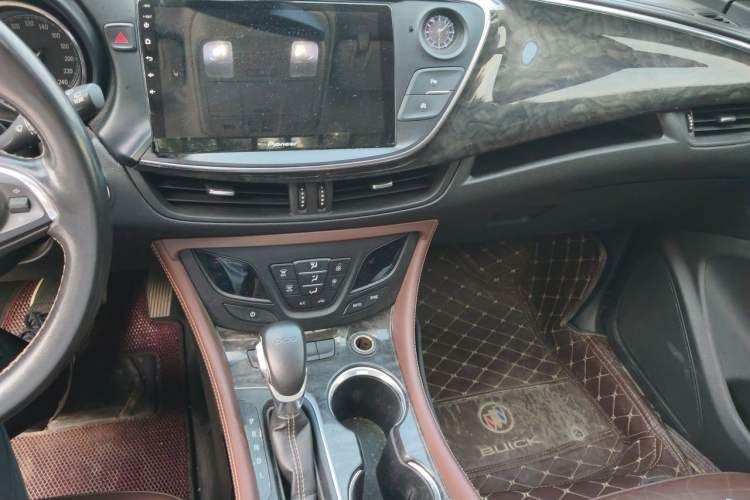 Used Buick Envision 2016 20T Two-Wheel-Drive Elite Model Audio And AC Panel