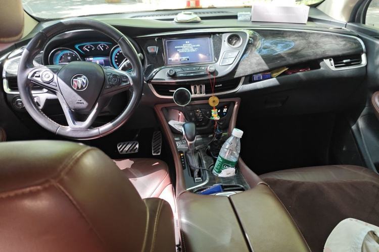 Used Buick Envision 2016 20T Two-Wheel-Drive Elite Model Center Console