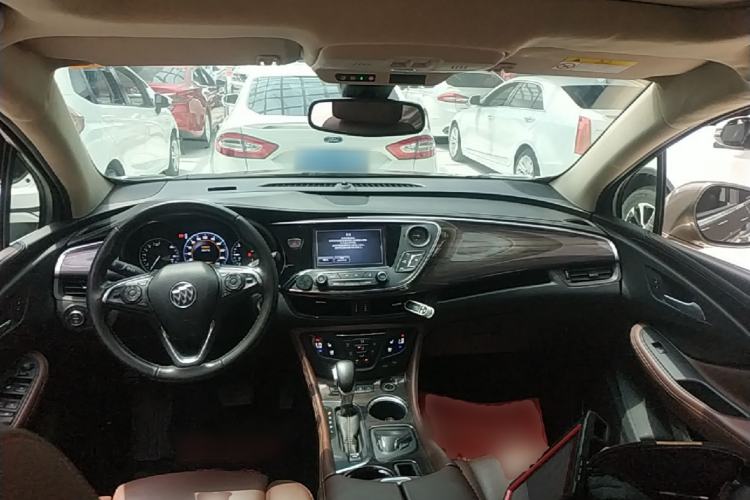 Used Buick Envision 2016 28T All-Wheel-Drive All-Terrain Sport Flagship Edition Center Console