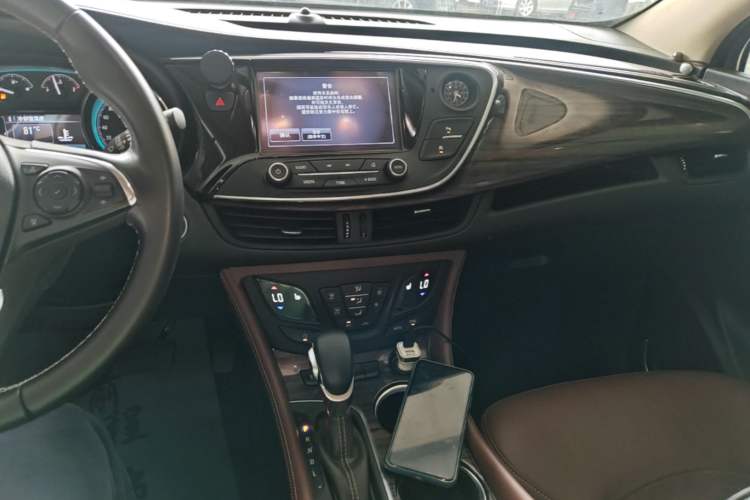 Used Buick Envision 2016 20T Two-Wheel-Drive Elite Model Center Console