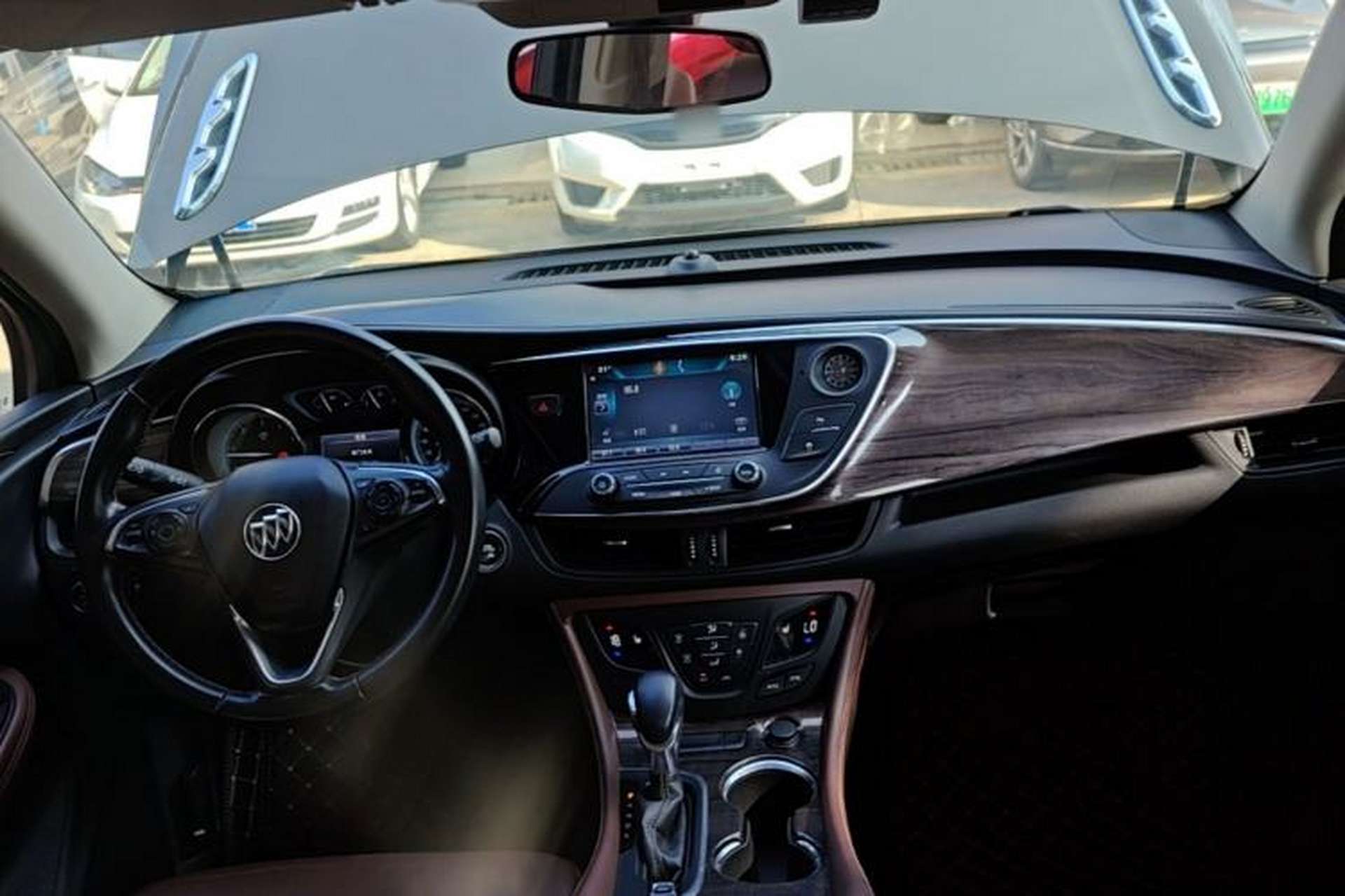 Used Buick Envision 2016 20T Two-Wheel-Drive Elite Model Center Console