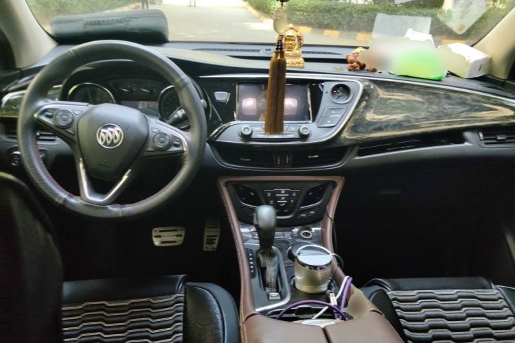 Used Buick Envision 2016 28T Four-Wheel Drive Elite Version Center Console