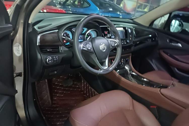 Used Buick Envision 2016 20T Two-Wheel-Drive Elite Model Center Console