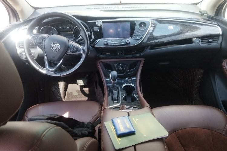 Used Buick Envision 2016 20T Two-Wheel-Drive Elite Model Center Console
