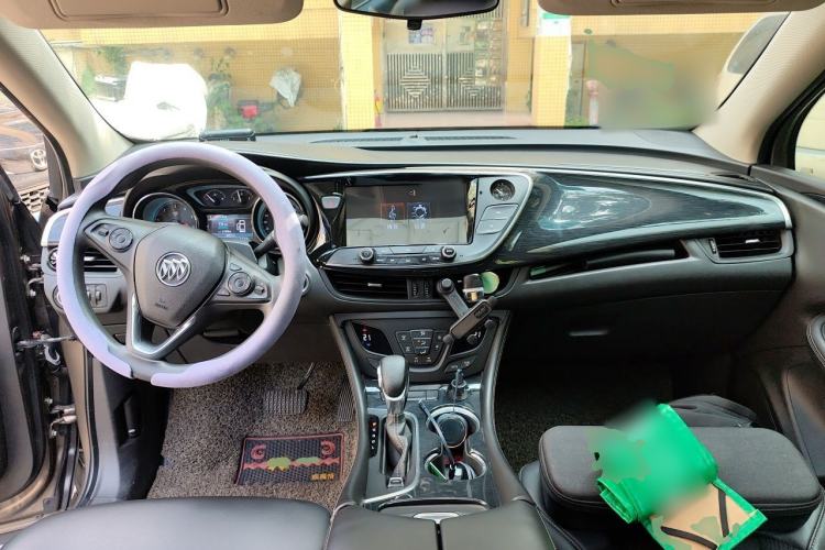 Used Buick Envision 2016 20T Two-Wheel Drive Leading Version Center Console