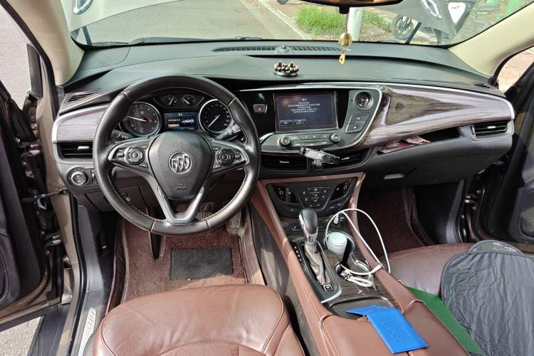 Used Buick Envision 2016 20T Two-Wheel-Drive Elite Model Center Console