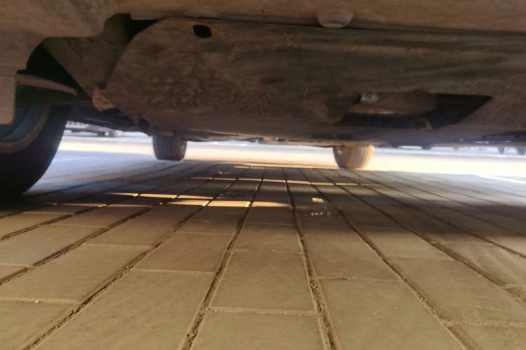 Used Buick Envision 2016 28T Four-Wheel Drive Luxury Model Chassis Front