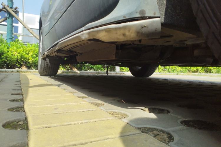 Used Buick Envision 2016 20T Two-Wheel Drive Leading Version Chassis Front Right