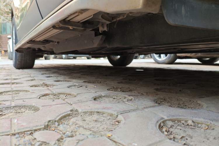 Used Buick Envision 2016 20T Two-Wheel-Drive Elite Model Chassis Rear Left