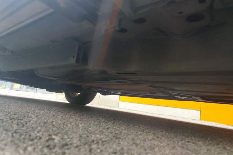 Used Buick Envision 2016 20T Two-Wheel Drive Leading Version Chassis Rear Left