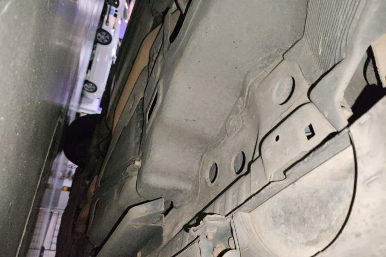 Used Buick Envision 2016 28T Four-Wheel Drive Elite Version Chassis Rear Right