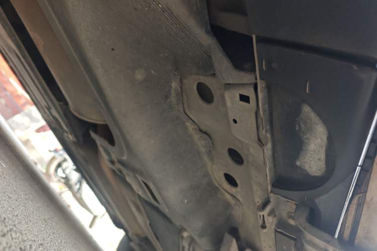 Used Buick Envision 2016 20T Two-Wheel-Drive Elite Model Chassis Rear Right