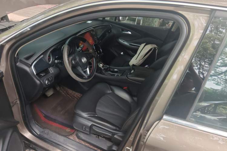 Used Buick Envision 2016 20T Two-Wheel Drive Leading Version Driver Seat