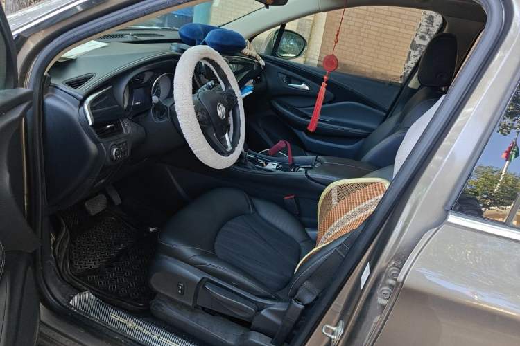 Used Buick Envision 2016 20T Two-Wheel Drive Leading Version Driver Seat