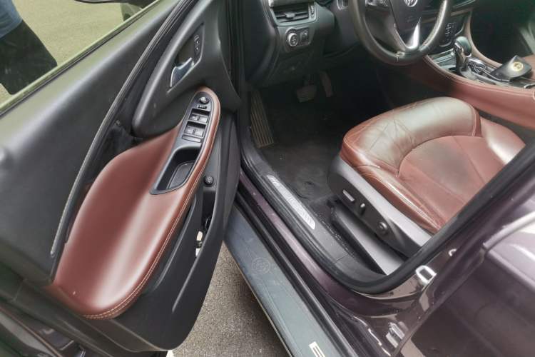 Used Buick Envision 2016 28T Four-Wheel Drive Elite Version Driver Seat