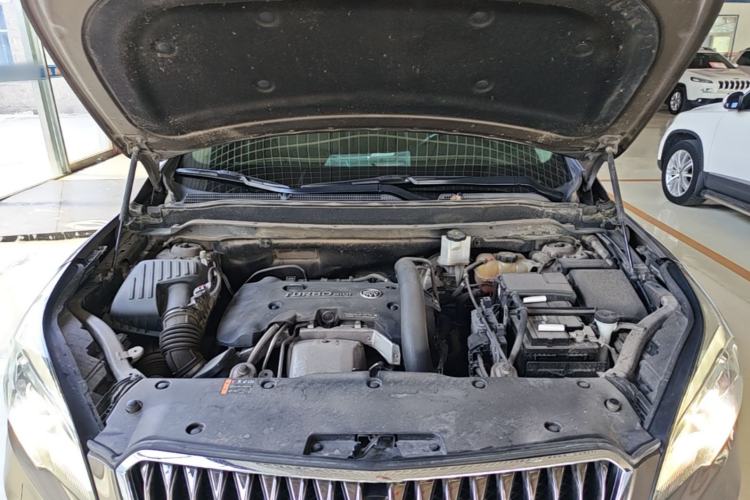 Used Buick Envision 2016 28T Four-Wheel Drive Luxury Model Engine Bay