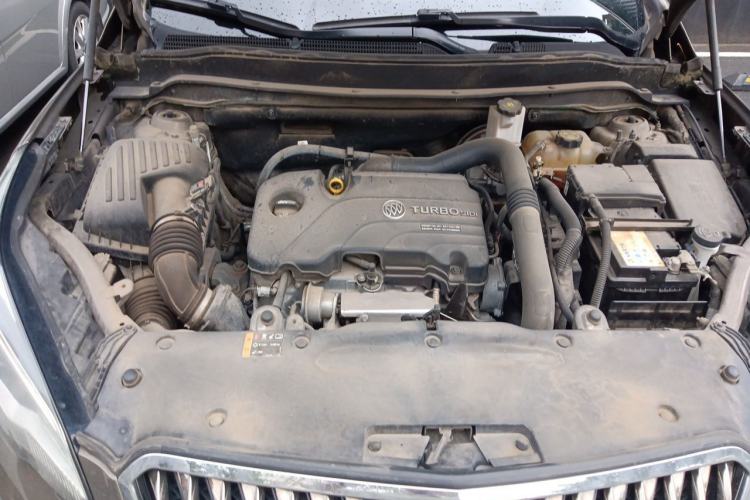 Used Buick Envision 2016 20T Two-Wheel Drive Leading Version Engine Bay