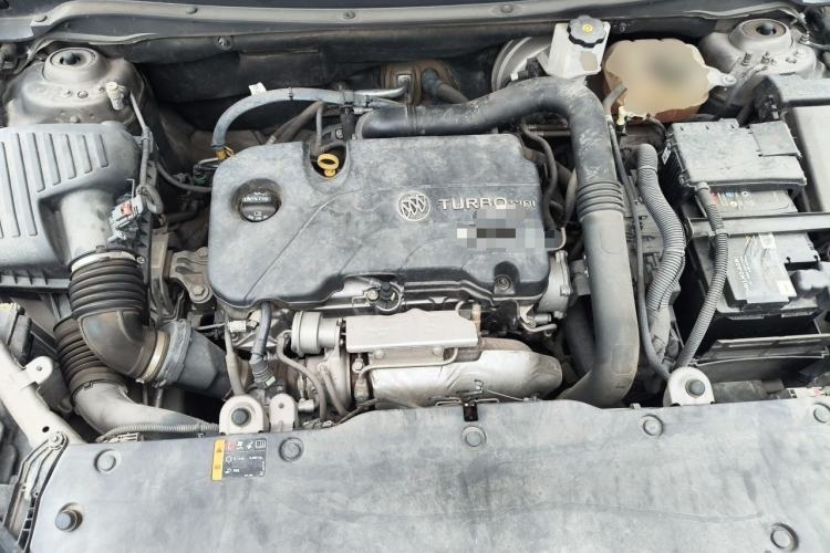 Used Buick Envision 2016 20T Two-Wheel Drive Leading Version Engine Bay