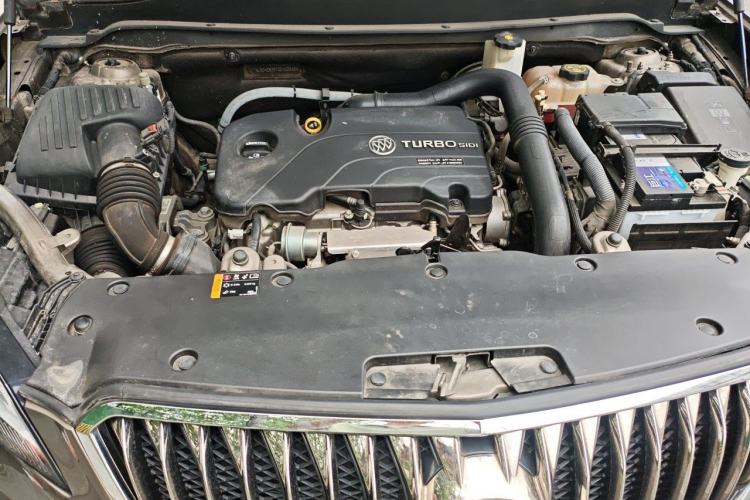 Used Buick Envision 2016 20T Two-Wheel-Drive Elite Model Engine Bay