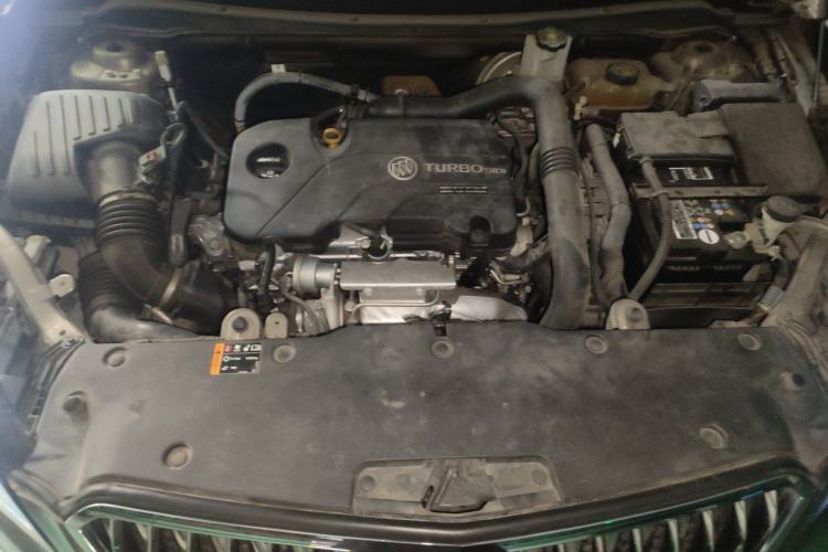 Used Buick Envision 2016 20T Two-Wheel-Drive Elite Model Engine Bay