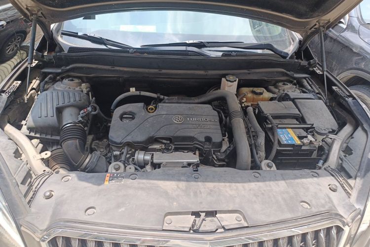 Used Buick Envision 2016 20T Two-Wheel Drive Leading Version Engine Bay