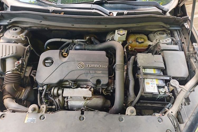 Used Buick Envision 2016 20T Two-Wheel-Drive Elite Model Engine Bay