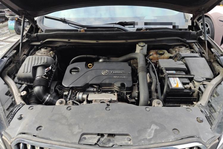 Used Buick Envision 2016 20T Two-Wheel Drive Leading Version Engine Bay