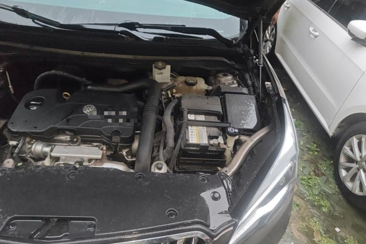 Used Buick Envision 2016 20T Two-Wheel-Drive Elite Model Engine Bay Left