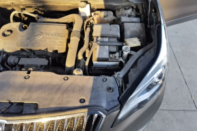 Used Buick Envision 2016 20T Two-Wheel Drive Leading Version Engine Bay Left