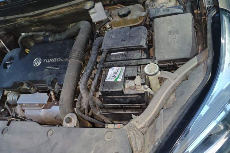 Used Buick Envision 2016 20T Two-Wheel Drive Leading Version Engine Bay Left