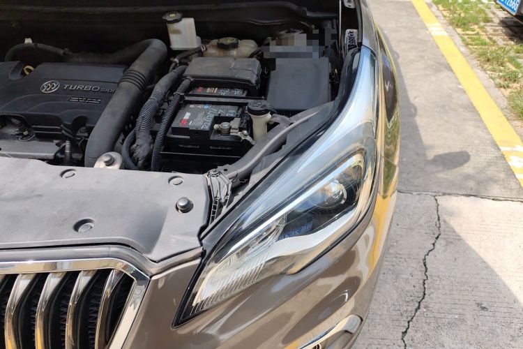 Used Buick Envision 2016 20T Two-Wheel Drive Leading Version Engine Bay Left