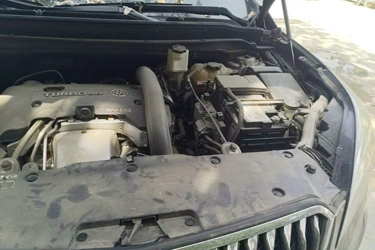 Used Buick Envision 2016 28T Four-Wheel Drive Elite Version Engine Bay Left