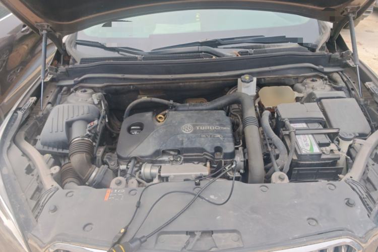 Used Buick Envision 2016 20T Two-Wheel Drive Leading Version Engine Bay