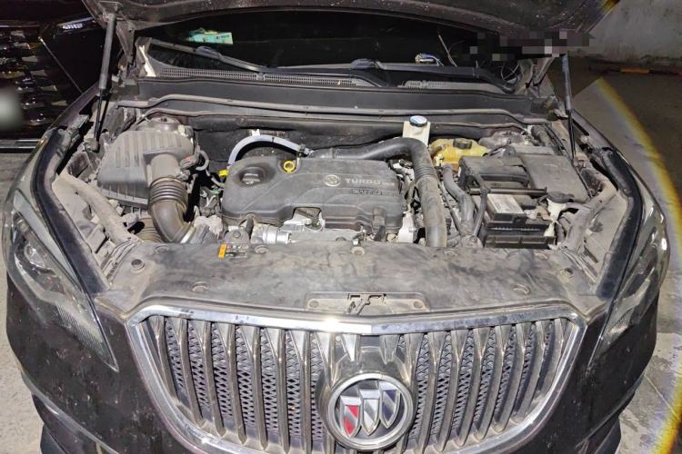 Used Buick Envision 2016 20T Two-Wheel-Drive Elite Model Engine Bay