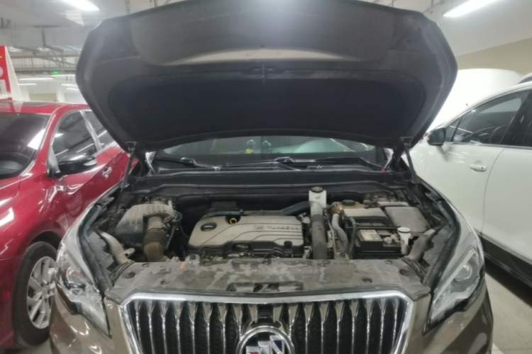 Used Buick Envision 2016 20T Two-Wheel-Drive Elite Model Engine Bay