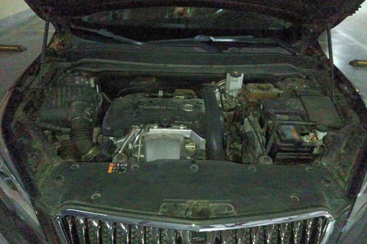 Used Buick Envision 2016 28T Four-Wheel Drive Elite Version Engine Bay