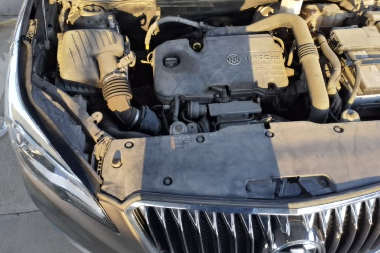 Used Buick Envision 2016 20T Two-Wheel Drive Leading Version Engine Bay Right