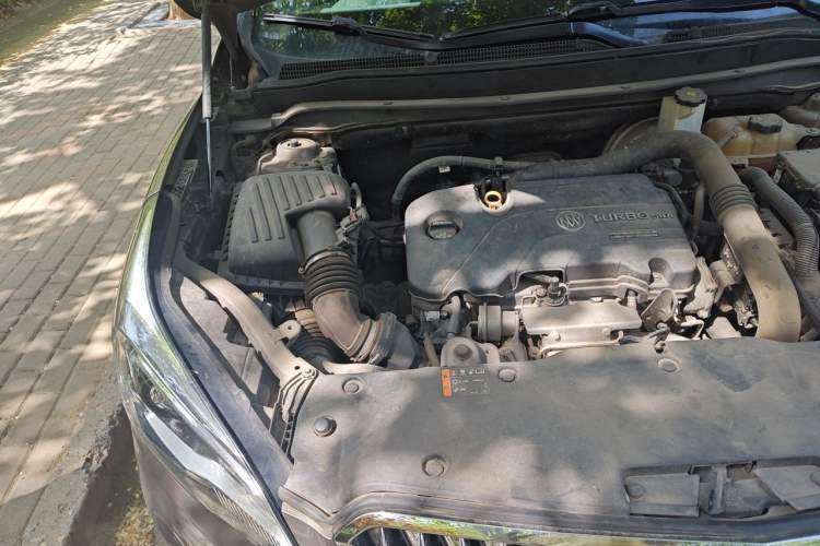 Used Buick Envision 2016 20T Two-Wheel Drive Leading Version Engine Bay Right