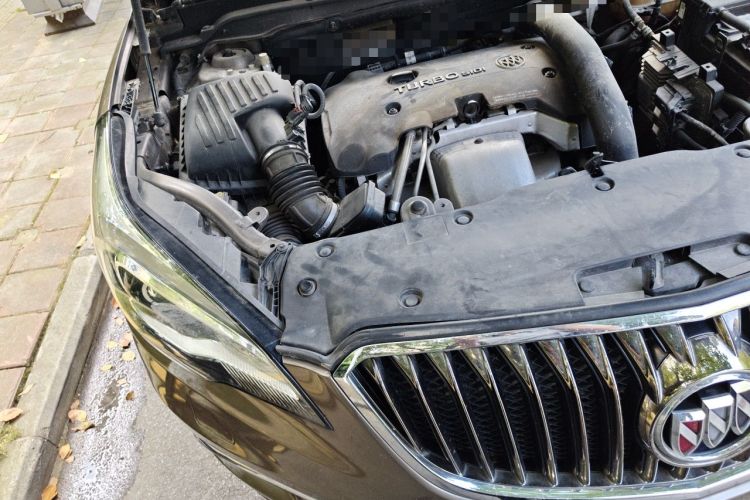 Used Buick Envision 2016 28T Four-Wheel Drive Elite Version Engine Bay Right