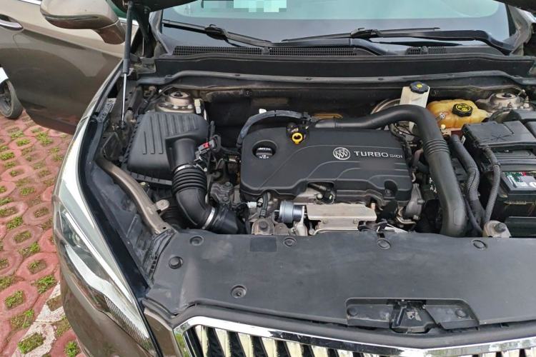 Used Buick Envision 2016 20T Two-Wheel Drive Leading Version Engine Bay Right